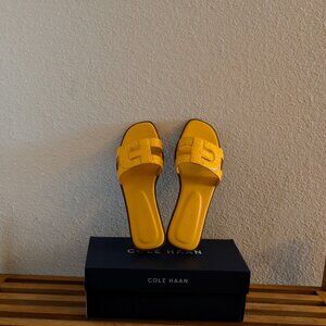 COLE HAAN  Women's Chrisee Slide Sandals SIZE:7.5